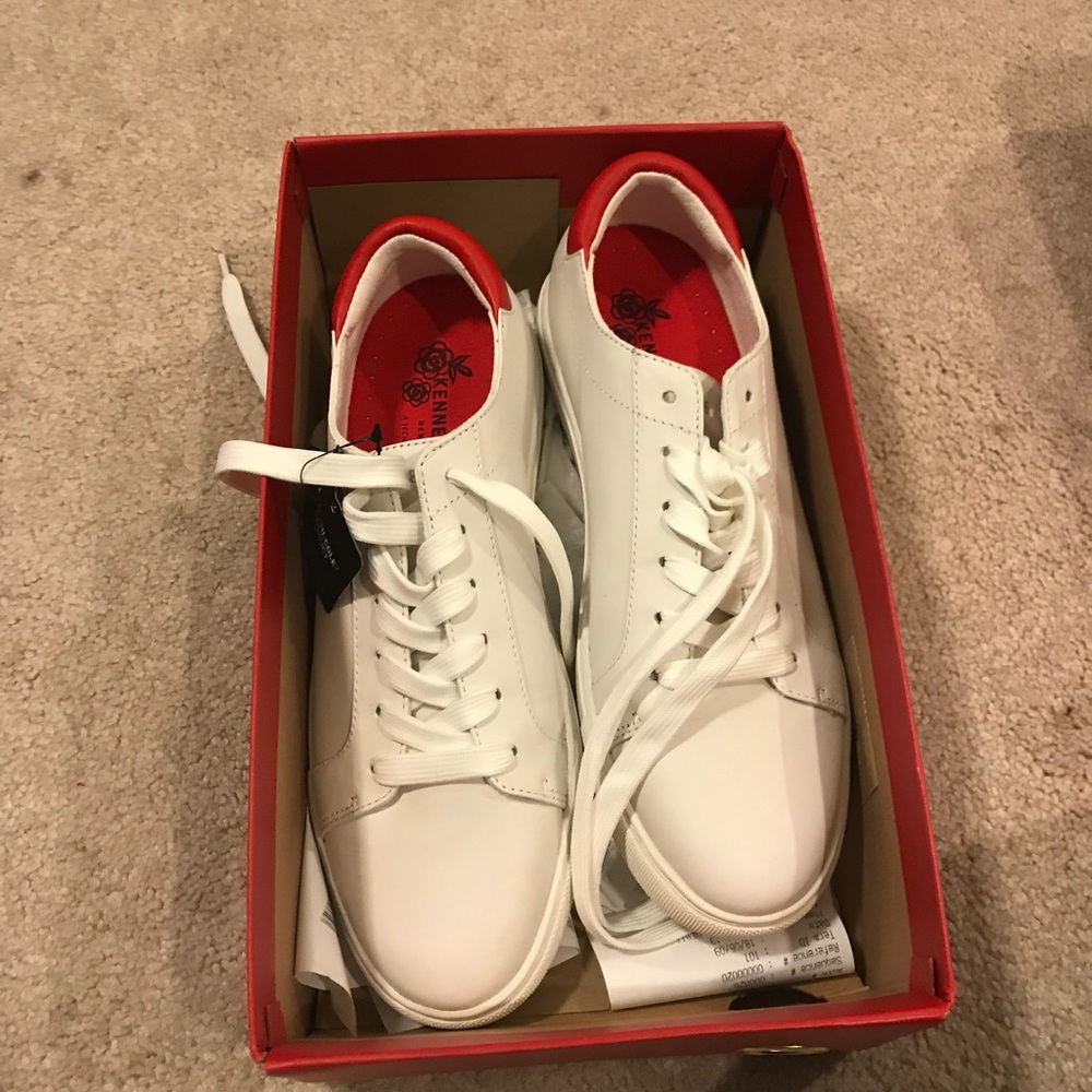 Kenneth Cole sneakers